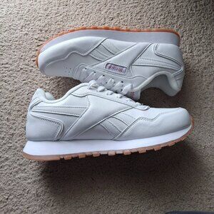 Reebok Classic Leather Women’s White Gum Sole Sneakers AR30115W-WQT Sz 7
